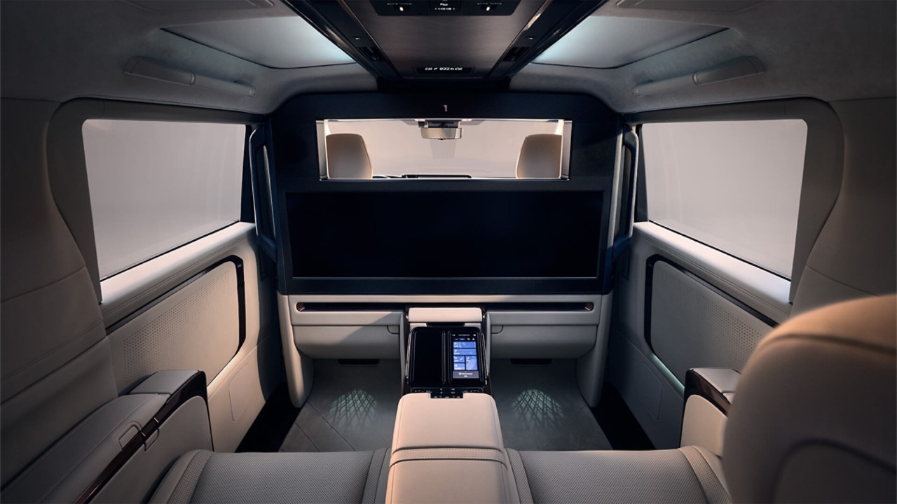 Lexus LM interior