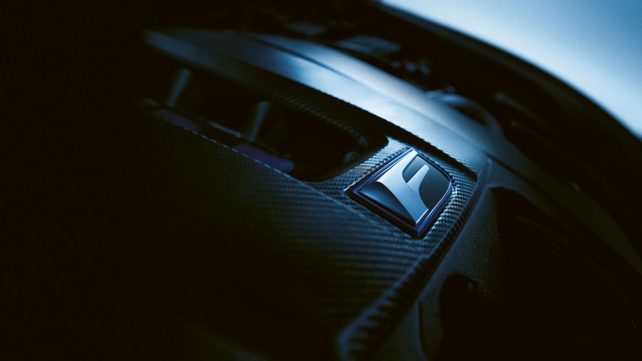 A close up of the Lexus RC F engine 