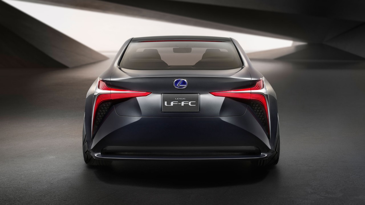 Rear view of the Lexus LF-FC Hydrogen Fuel-cell Sedan concept car 